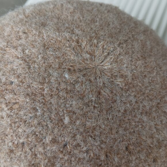 CELINE Triomphe Knit Cap - Picture 2 of 5